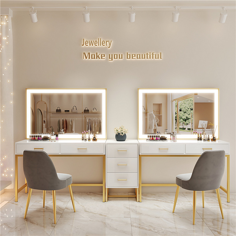 Nail art makeup artist studio  - Beauty Makeup Bridal ulasan dan harga