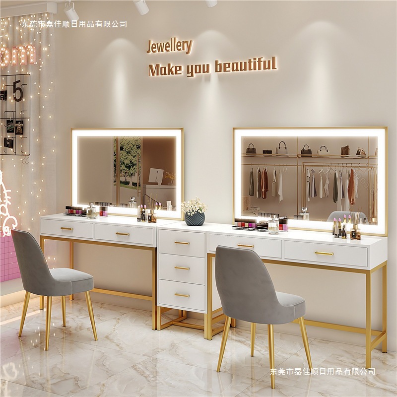 Nail art makeup artist studio  - Beauty Makeup Bridal ulasan dan harga